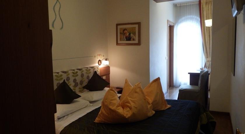Hotel Alpotel Dolomiten - Una camera